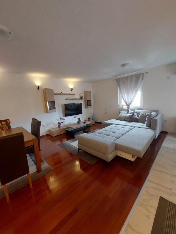 Apartment Violeta Медулин Екстер'єр фото